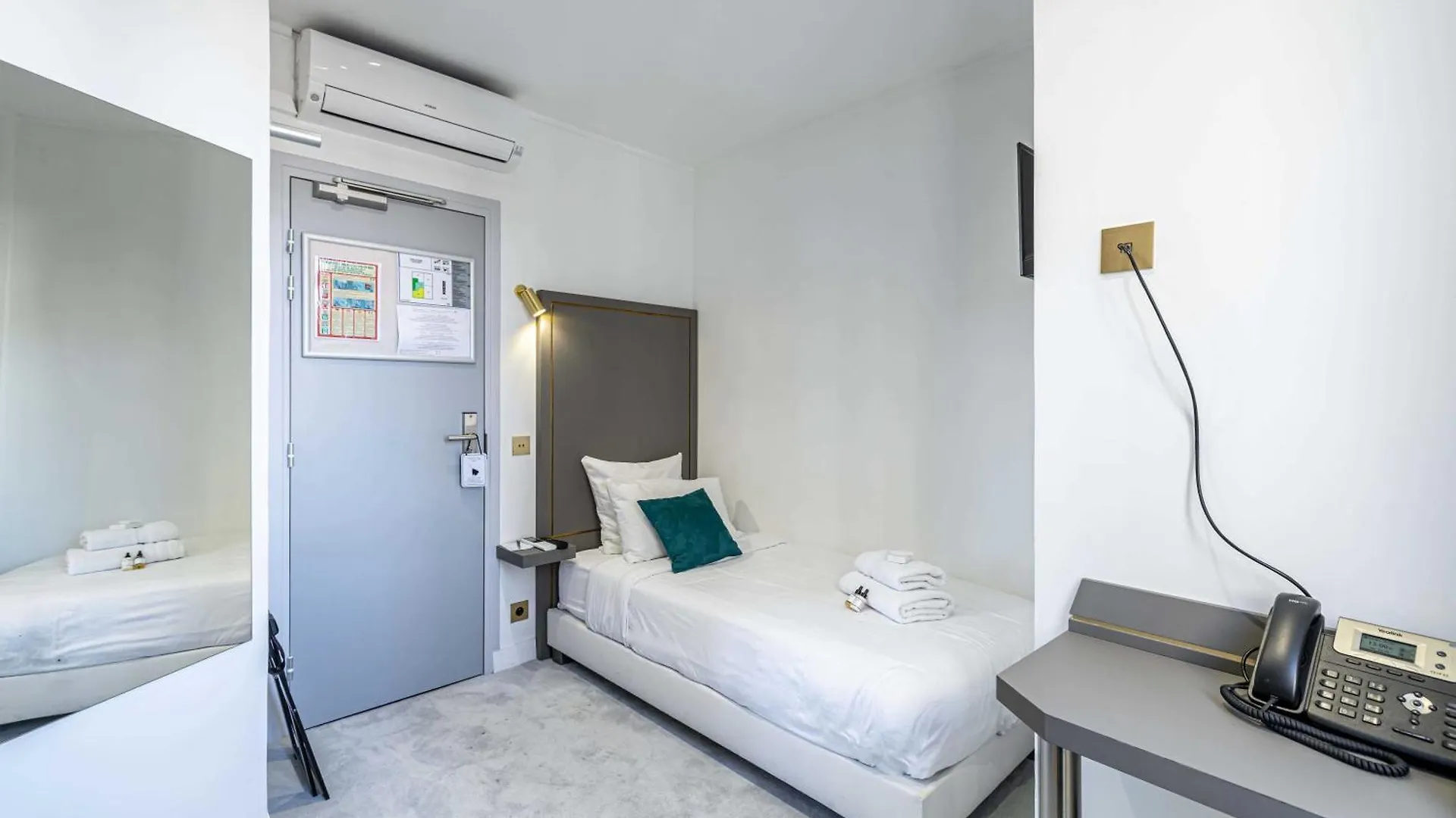 Apartment In Cannes For 2 People 0*,  France