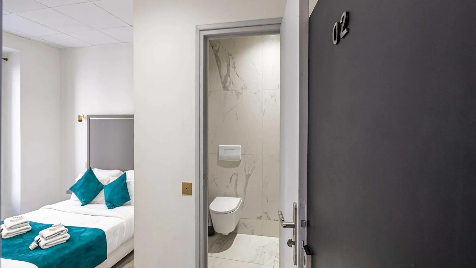 Apartment In Cannes For 2 People
