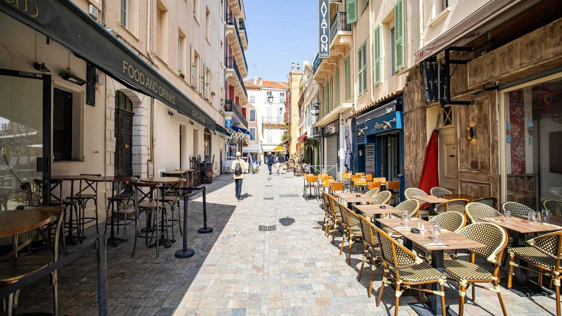 Apartment In Cannes For 2 People